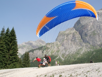 Le parapente, découverte en biplace ou initiation en solo