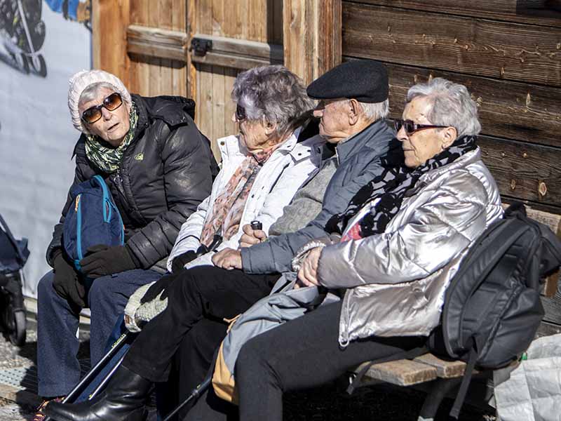 personnes-agees photo de personnes âgées